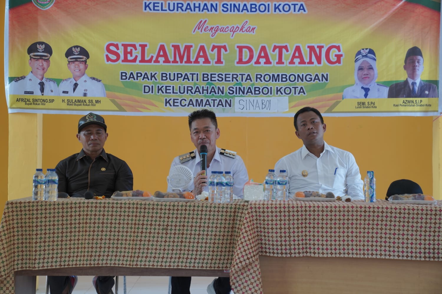 Usai Peletakan Batu Pertama, Bupati Rohil Resmikan Kantor Kelurahan Sinaboi Kota