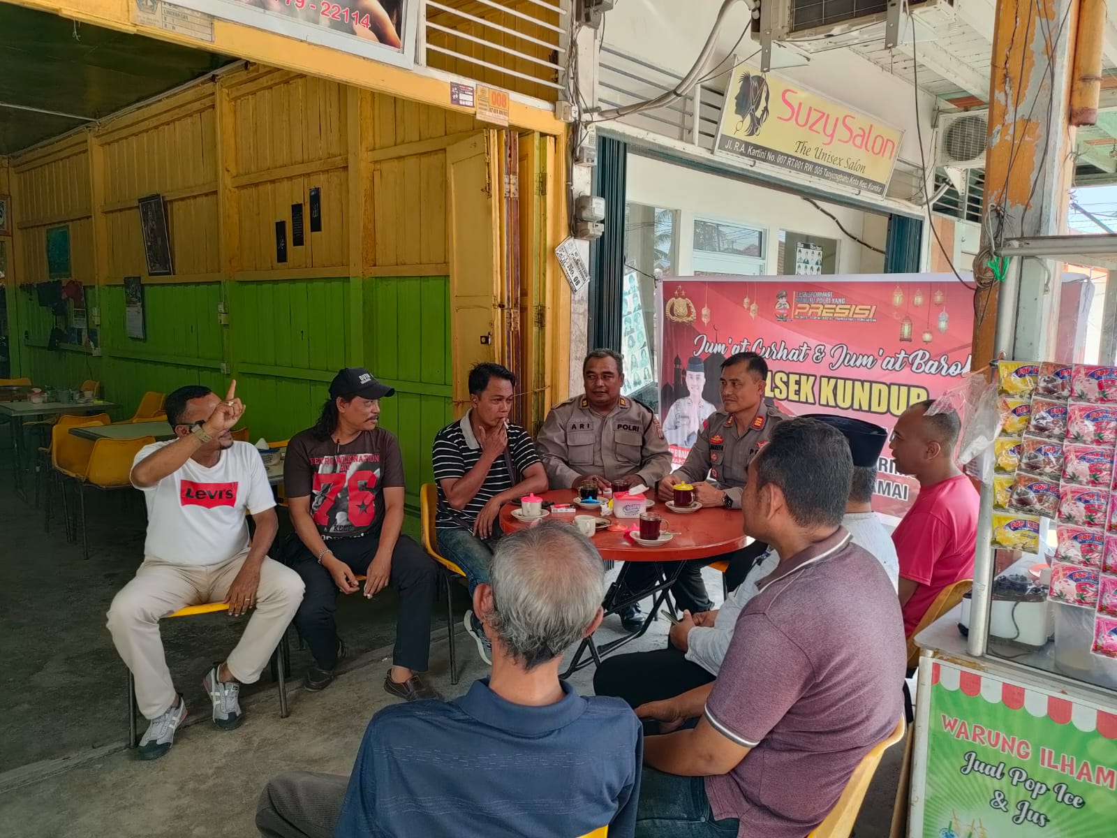 Kapolsek Kundur Pimpin Jum'at Curhat di Kedai Kopi Ilham