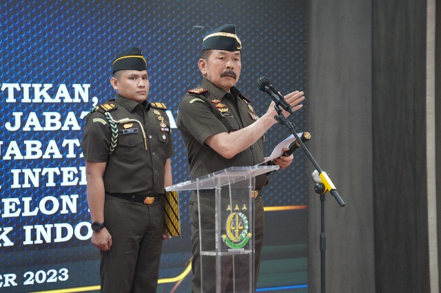 Jaksa Agung ST Burhanuddin Lantik 17 Pejabat Eselon I dan II di Kejaksaan RI